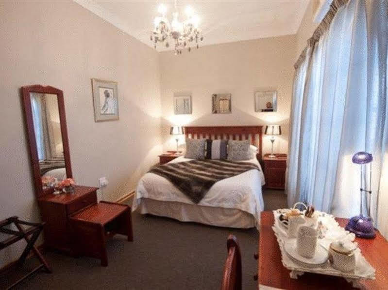 Bloemstantia Guest House Блоемфонтейн Екстериор снимка